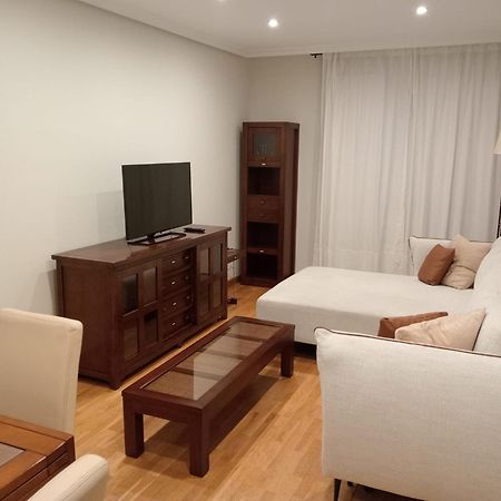 Avello Oviedo Con Parking Apartment Exterior photo