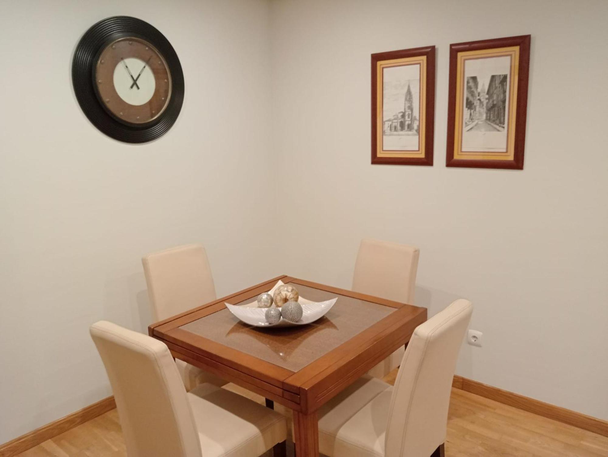 Avello Oviedo Con Parking Apartment Exterior photo